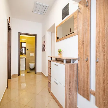 Lejlighed Two Villas With Pool And Jacuzzi, Villa Marin Pridraga