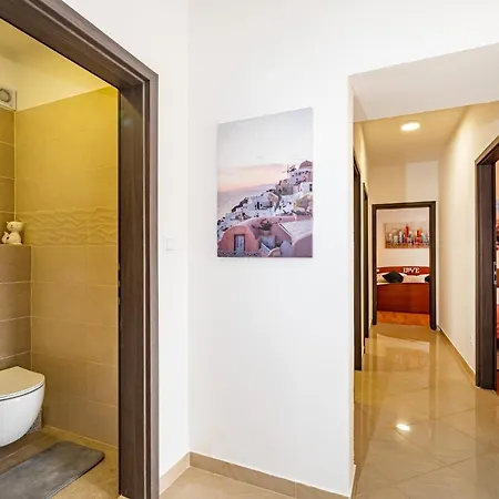 Lejlighed Two Villas With Pool And Jacuzzi, Villa Marin Pridraga *