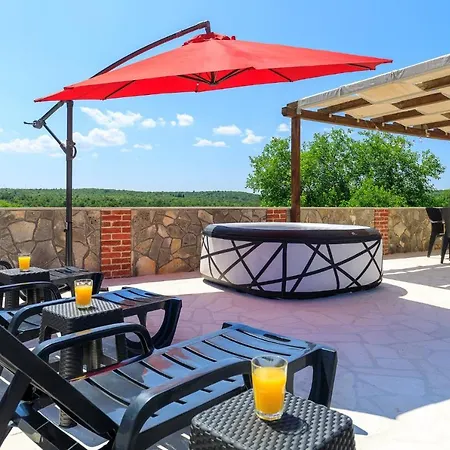 Two Villas With Pool And Jacuzzi, Villa Marin Pridraga Lejlighed Pridraga