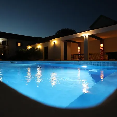 Two Villas With Pool And Jacuzzi, Villa Marin Pridraga * Pridraga